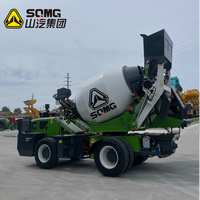 Camion malaxeur à béton autochargeant SQMG de 0,5 m3 à 6 m3 avec système entièrement hydraulique et pompe haute puissance à moteur.