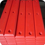 แผ่นบังโคลนเรือ Uhmwpe ทนต่อการกัดกร่อนกันรังสียูวีและโอโซนค่าสัมประสิทธิ์แรงเสียดทานต่ำ - Product Image 3