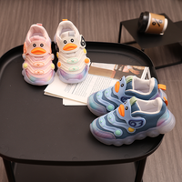Chaussures de sport décontractées ergonomiques pour garçons et filles, motif de canard de dessin animé unique et mignon, lumière LED, maille respirante, chaussures de sport pour tout-petits et enfants
