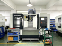 Centro de Mecanizado Vertical CNC Automático de Alta Precisión VMC1165 de 3/4 Ejes con Husillo BT40 de Alta Resistencia y Excelente Relación Calidad-Precio