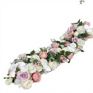 Chemin de table en fleurs artificielles personnalisées DKB pour les décorations de mariage, de Noël, de la fête des mères - Aspect naturel, toucher réel, personnalisable - Product Image 1