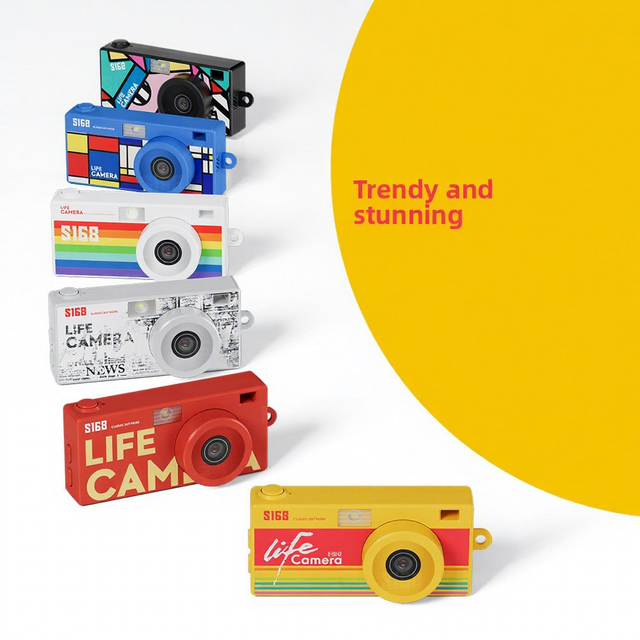 S168 Best Selling Mini Thumb Camera 2K Similar Kodak Charmera 1984 Digital Camera Blind Box Keychain Camera for Kids Students