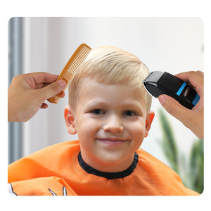 Accessoires de salon de <span class=keywords><strong>coiffure</strong></span> pour enfants Emulation Kit de rasage pour salon de <span class=keywords><strong>coiffure</strong></span> jouets de <span class=keywords><strong>coiffure</strong></span> pour garçons - Product Image 4
