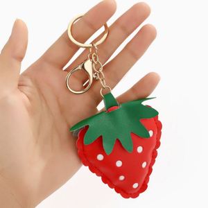 Strawberry Shaped <b>Keychain</b> Cute Fashionable Bag Charm Pendant Bag Accessories Stylish PU Leather Fruit <b>Keychain</b> - Product Image 3