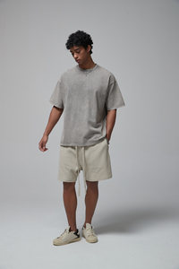 Camiseta de punto 100% algodón de 275GSM, estilo urbano de marca, efecto envejecido retro de primavera, corte holgado, cuello pequeño, diseño liso. - Product Image 4