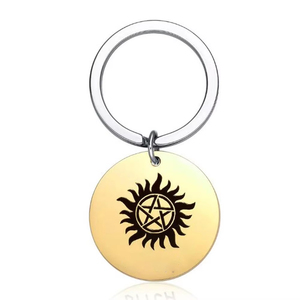 Regalo per Coppie: Portachiavi Ispirato a Supernatural con Scritta JERK - Product Image 5