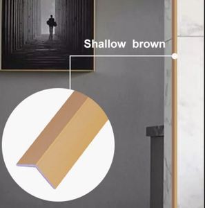 Moderno Profilo in Alluminio Dorato Lucido per Piastrelle, Bordo Dritto a 90 Gradi |   Striscia Metallica Decorativa Impermeabile e Resistente 2,5 Metri - Product Image 1