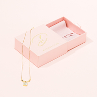 Vente en gros carton personnalisé papier blanc bijoux cadeau bague de luxe boîte d'emballage pour bagues