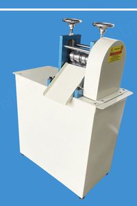 Máquina Automática para Grabar en Relieve Cinturones de Cuero con Componente Central de Motor Eficiente - Product Image 4