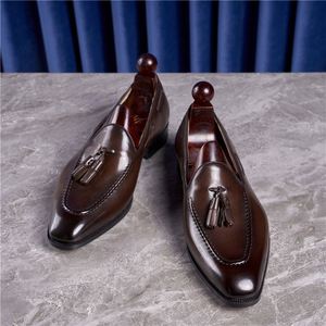 รองเท้าผู้ชายแบบสวมใส่สบาย ระบายอากาศได้ดี พื้นยางกันลื่น หัวเหลี่ยม/หัวแหลม  ผูกเชือก เหมาะสำหรับใส่ทำงานหรือลำลอง  คอลเลคชั่นใหม่ ฤดูใบไม้ผลิ/ฤดูร้อน - Product Image 3