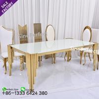 Décorations de fête Offre Spéciale Jambes de luxe en verre Tables serpentine en or de mariage Table moderne en acier inoxydable doré pour événements