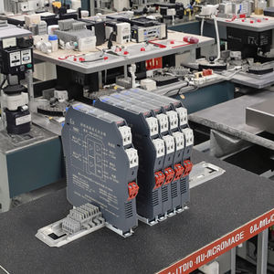 Intrinsiek Geïsoleerde Veiligheidsbarrière Met 4-20ma Analoge Ingang Hart Analoge Veiligheidsbarrière Stroomdistributieapparatuur - Product Image 2