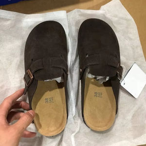 Birkenstocks Pantoufles d'été en cuir de luxe personnalisées <span class=keywords><strong>Sabots</strong></span> de haute qualité avec semelle en liège et Tpu élégant pour hommes femmes promenades sur la plage - Product Image 1
