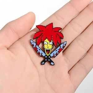 Broche de aleación de gota de aceite familiar <span class=keywords><strong>Sitcom</strong></span> divertido con dagas dobles Pin de Metal único para Navidad y Día Nacional para bolsas de ropa - Product Image 1