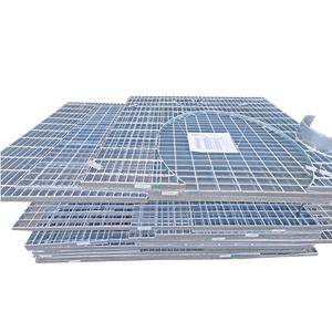 Grilles en acier plat Ms de 32 x 5 mm - Product Image 1