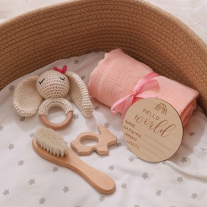 Kaiyue personalizza la pietra miliare del neonato all'uncinetto cucciolo di orso sonaglio animale in legno da bagno dentizione massaggiagengive animali doccia regalo Set di giocattoli - Product Image 4