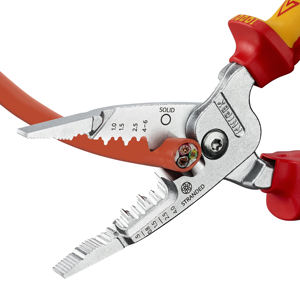 Alicates multifunción para electricistas KNIPEX 13 76 200 ME, modelo métrico, aislados con mangos de plástico. - Product Image 5