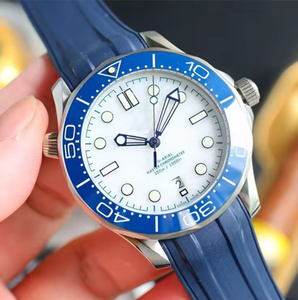 Orologio Meccanico da <span class=keywords><strong>Uomo</strong></span> 41mm con Logo Personalizzato, Quadrante Blu, Calendario, Luminoso, Lunetta in Ceramica, Cassa in Acciaio Inox 316L - Product Image 4