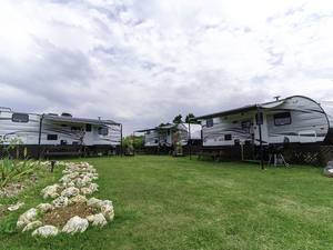 2020 Pré-vente 22FT Aluminium On-Road Campervan Motorhome et remorque de voyage pour le <span class=keywords><strong>camping</strong></span> familial en plein air pour les aventures en plein air! - Product Image 2