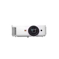 Proyector DLP PS502W en Oferta, 4000 Lúmenes, Ultra Corta Distancia, Diseño Portátil, Comercial, Educativo, Cine en Casa, Compatible con 3D