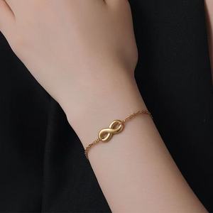 Großhandel Edelstahl Infinity Liebhaber-Schmuckset Wasserdichtes Figuren-8-Anhänger Halskette Armband Ohrringe für Frauen - Product Image 3