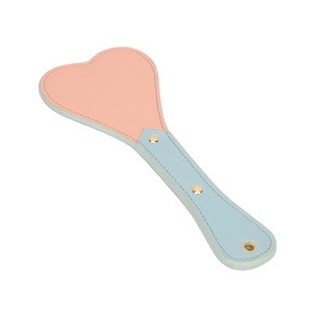 Set de Siete Productos para Adultos: Collares, Esposas, Grilletes para Tobillos, Accesorios de Cuero, Corbatas, Juguetes Eróticos BDSM - Product Image 5