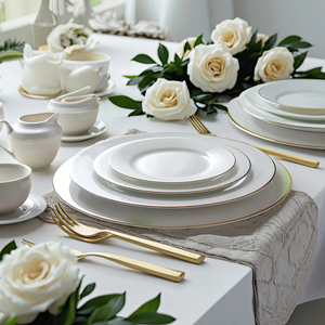 Service d'assiettes plates en porcelaine fine avec bordure dorée, assiettes de présentation blanches de luxe <span class=keywords><strong>pour</strong></span> mariage - Product Image 1