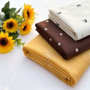 Tissu <span class=keywords><strong>Éco</strong></span>logique en Lyocell et Lin Brodé Floral Semi-Transparent Respirant pour Jupes et D<span class=keywords><strong>éco</strong></span>ration Intérieure – Vente en Gros - Product Image 1