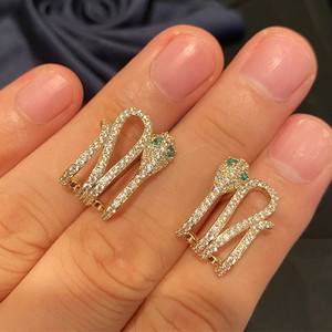 Orecchini in Oro Bianco con Diamanti Colore D e Occhi di Smeraldo, Taglio Brillante Rotondo, Diamanti Naturali, Gioielli di Lusso per Feste da Donna - Product Image 3