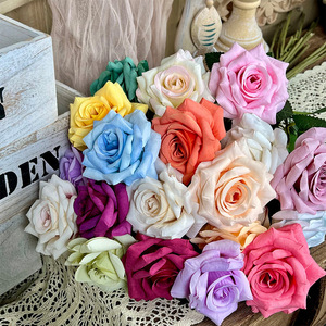 Rose artificielle en soie, ornée de diamants, en tissu enduit, pour décoration de mariage, de maison et ornement de la Saint-Valentin - Product Image 1