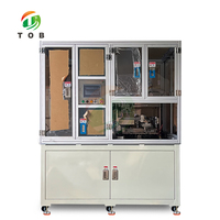 Machine de superposition automatique de batteries lithium-ion TOB pour l'assemblage de cellules en emballage souple