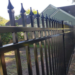 Valla Decorativa de Acero con Puntas Metálicas, Valla con Puntas Metálicas en Oferta - Product Image 2