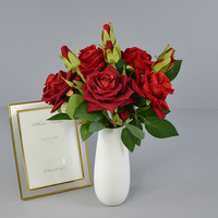 Promo! Mawar Merah Artificial Velvet, Tangkai Tunggal 3 Kuntum, Bunga Mawar Sutra untuk Dekorasi Pernikahan dan Centerpiece
