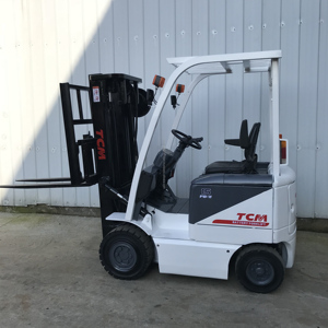 Minicargadoras TCM de Alta Calidad, Fabricadas en China, 3 Toneladas, Motor Diésel, Apiladoras Usadas, Modelo 2022, 1 Año de Garantía - Product Image 5