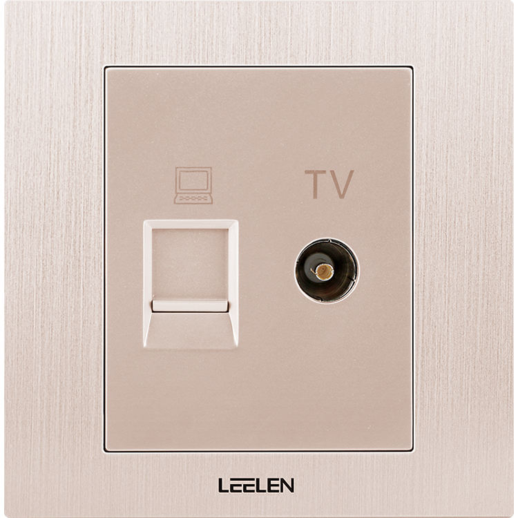 Câble réseau et prise TV