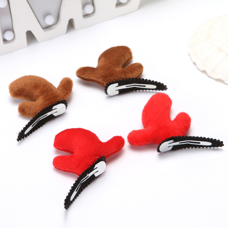 Mini Bobby pin pair (random)