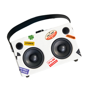 Altavoz inalámbrico portátil con soporte personalizable TF USB AUX para viajes en <span class=keywords><strong>coche</strong></span> Altavoz de promoción de negocios - Product Image 1