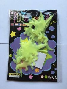 Autocollants muraux décoratifs lumineux créatifs en forme de dinosaure, 9 pièces, décor lumineux qui brille dans la nuit, autocollants muraux amovibles en vinyle pour bébé - Product Image 3