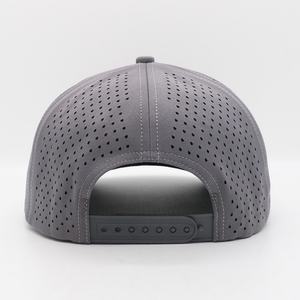 Casquette de baseball 5 panneaux en caoutchouc personnalisé de haute qualité avec logo, tissu imperméable, casquette de sport avec trou découpé au laser pour les golfeurs - Product Image 4