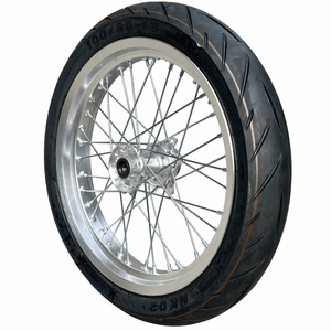 Kit Completo Ruote CNC Supermoto da 17 Pollici Surron Ultra Bee in Alluminio Argento con Pneumatici CST Anteriore e Posteriore per Moto Elettrica da Cross - Product Image 2
