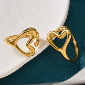 Bague fine ajustable en acier inoxydable plaqué or 18 carats, motif cœur ouvert brillant, tendance, pour femmes, vente en gros, idéale pour les rendez-vous et les soirées - Product Image 2