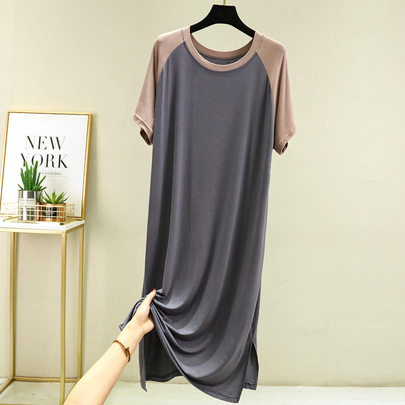 สีเทาเข้ม