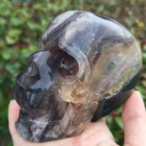 विभिन्न प्रकार के प्राकृतिक रंगीन फ्लोराइट हैंड नक्काशीदार खोपड़ी और खोपड़ी के गहने, लगभग 1.12 kg/pcs - Product Image 5