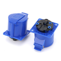 Hochwertige IP44 Industrielle Außen-Unterputzsteckdose 3 Anschlüsse 3-polig 16A 220-240V Wasserdichter Messing-Stecker/Steckdose PP-Gehäuse