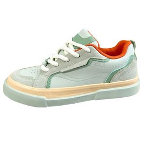 Chaussures Vertes pour Hommes Automne 2026 Nouvelle Tendance Polyvalente pour Hommes et Femmes Baskets de Sport Décontractées et à la Mode - Product Image 1