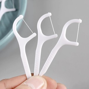 Fil dentaire Prince en bambou et bois, 50 pièces, outils d'hygiène buccale jetables portables pour le nettoyage des dents - Product Image 3
