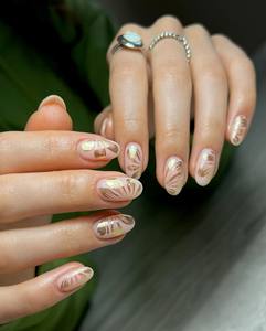 Uñas Postizas Reutilizables de hasta 20 Usos con Adhesivos Fuertes, Alternativa Ecológica a las Manicuras de Salón - Product Image 6