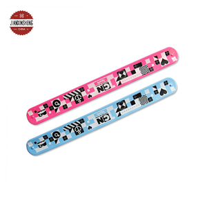 Xu Hướng Mới Tùy Chỉnh Thiết Kế Màu Sắc Phong Phú Thể Thao Logo Đầy Đủ Tấm In Ấn Dây Đeo Cổ Tay <span class=keywords><strong>Silicone</strong></span> Snap Vòng Đeo Tay Cho Lễ Hội Âm Nhạc Vé - Product Image 1