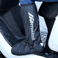 Surchaussures Imperméables et Antidérapantes en PVC Réfléchissant, Réutilisables et Pliables, pour l'Extérieur, les Voyages et la Pluie – Couvre-Bottes de Pluie pour l'Été