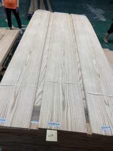 Trung Quốc chuyên nghiệp sản xuất tùy chỉnh tự nhiên Mỹ sồi đỏ Veneer cho nhà bếp sử dụng bền và thân thiện với môi thiết kế hiện đại - Product Image 2